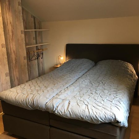 Vakantiewoning 'T Steechje Hollum  Exteriör bild