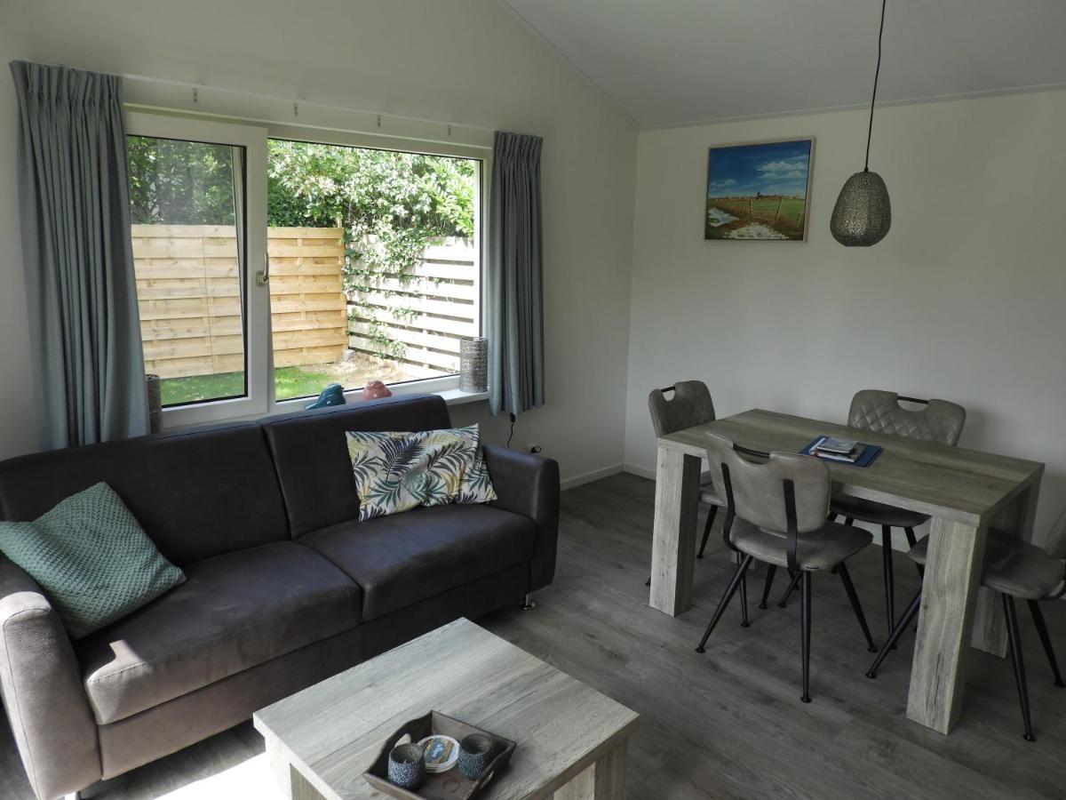 Vakantiewoning 'T Steechje Hollum  Exteriör bild