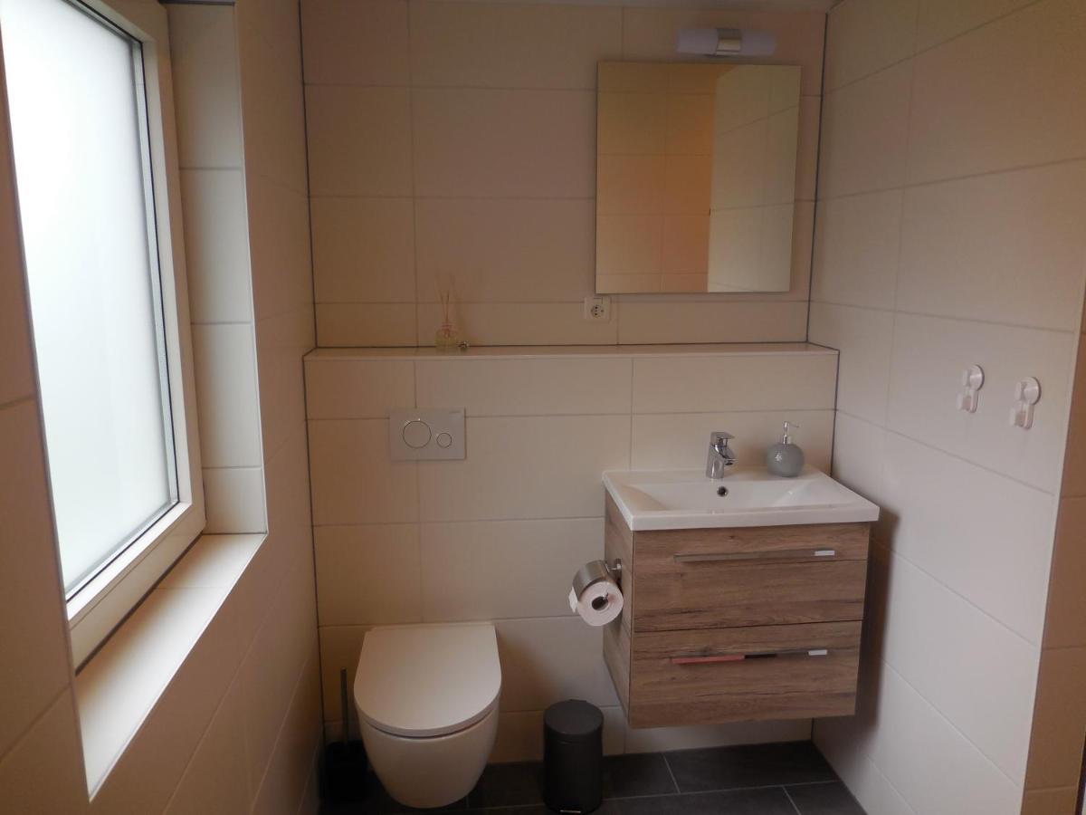 Vakantiewoning 'T Steechje Hollum  Exteriör bild